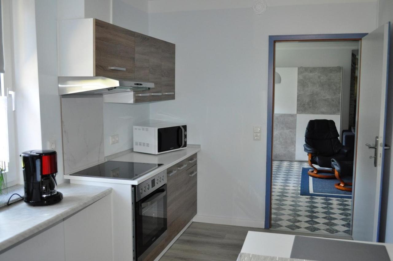 Ferienwohnung Suedpark Шнефердінген Екстер'єр фото